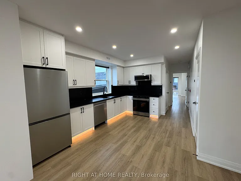 55 Innes Ave #3 — Photo 16