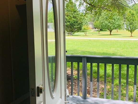 2nd image of 128 Effie Dr