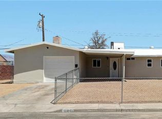 124 Linden St, Henderson, NV 89015
