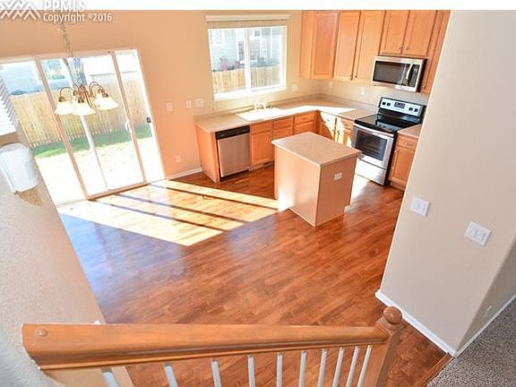 5th image of 1762 Riverwalk Pkwy