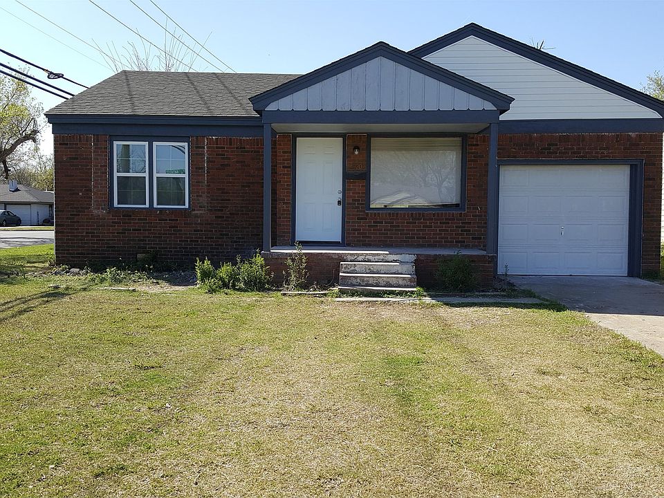 1st image of 1420 NE 44th St