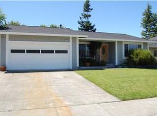 1535 Griffin Way, Rohnert Park, CA 94928