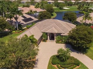 3028 Gardens Blvd, Naples, FL 34105