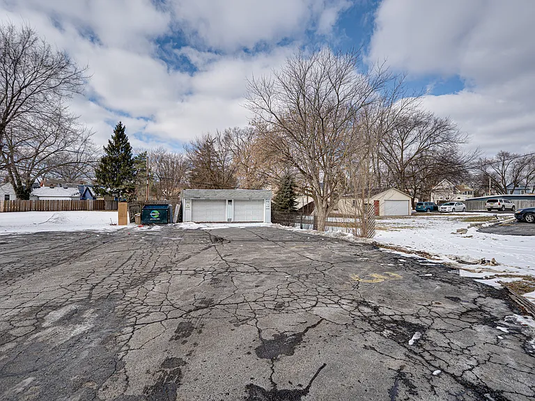 426 N Lake St #3 — Photo 13