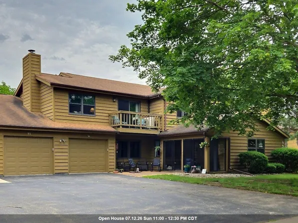 940 Babcock St APT 95, Neenah, WI 54956
