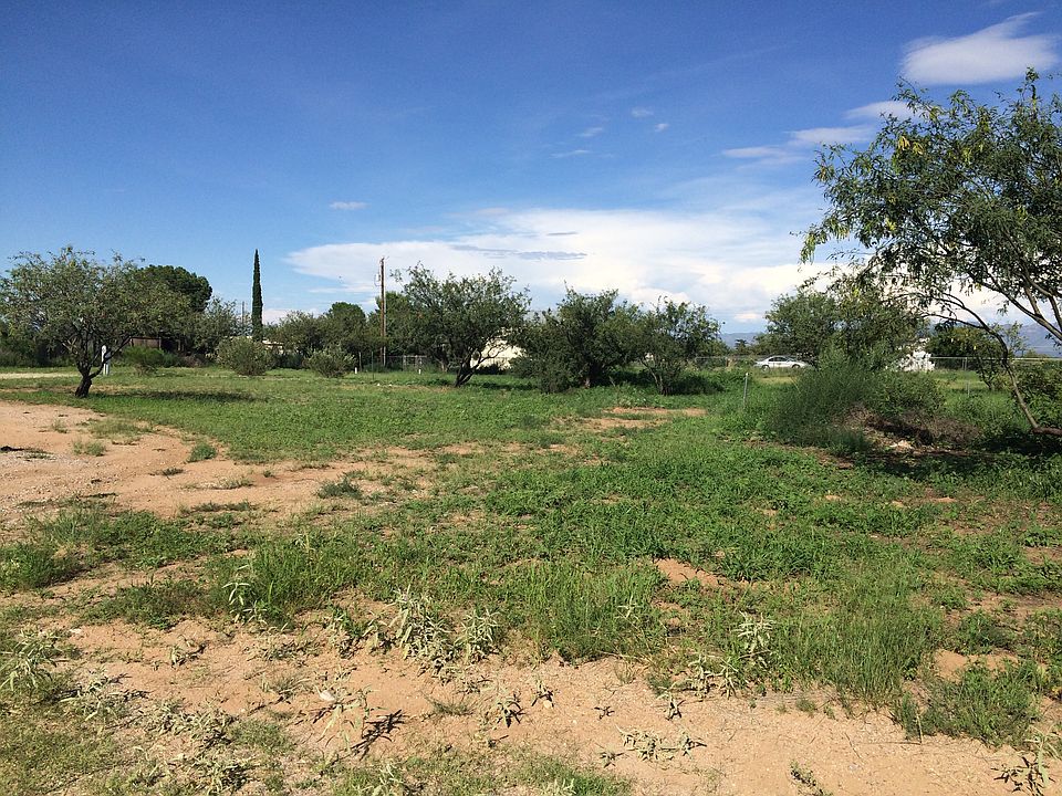 2nd image of 4837 S Santa Elena Ave