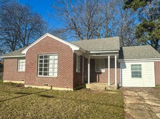 2301 Oaklawn Dr, Texarkana, TX 75501