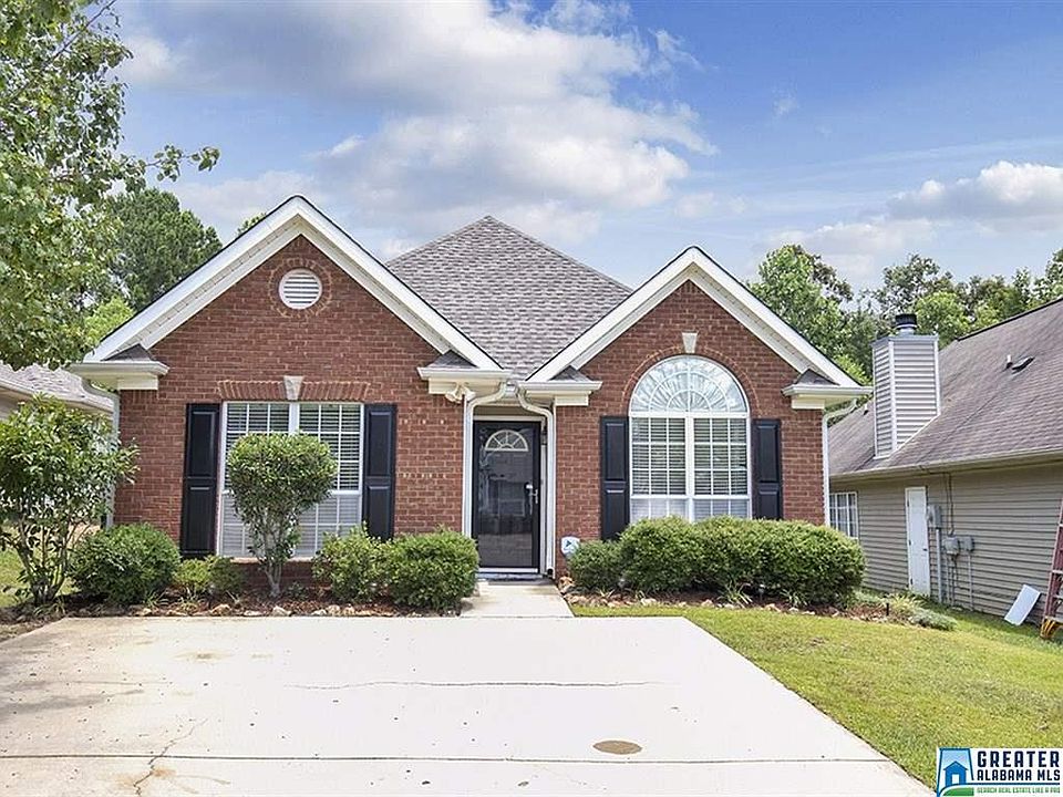 1st image of 400 Camden Cove Cir