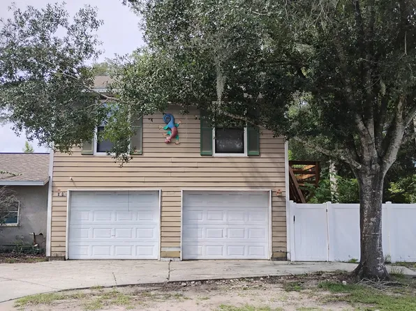 4732 18th St #2, Zephyrhills, FL 33542