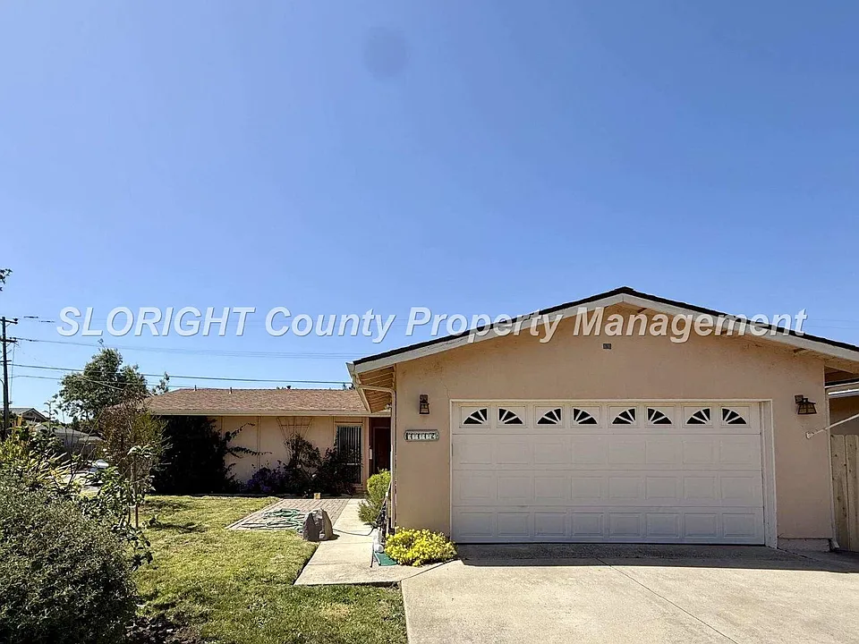 1112 Atascadero St
