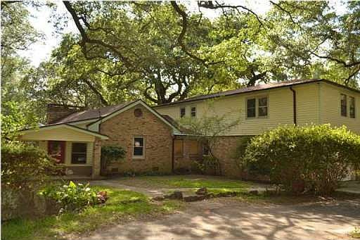 1st image of 801 Westmoreland Ln