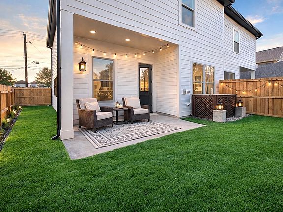 2nd image of 5922 Cebra St