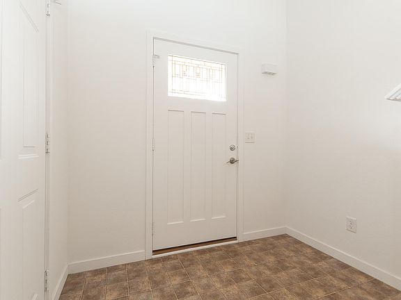 2nd image of 1410 Odell Farm Ln