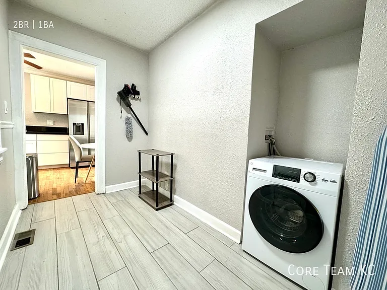 4511 Roanoke Pkwy #4507-1 — Photo 2