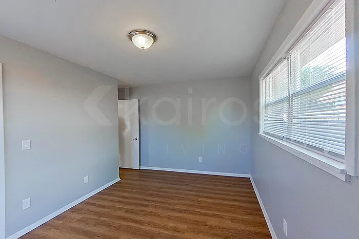 4418 Mesa Cir — Photo 16