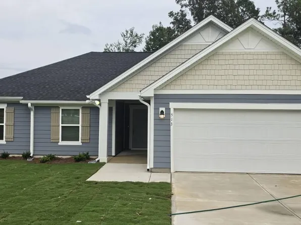 513 Matthew Meadow Ln, Lillington, NC 27546