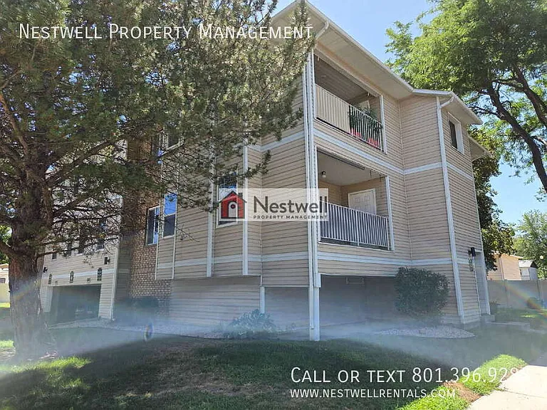 830 E Gatewood Dr — Photo 18