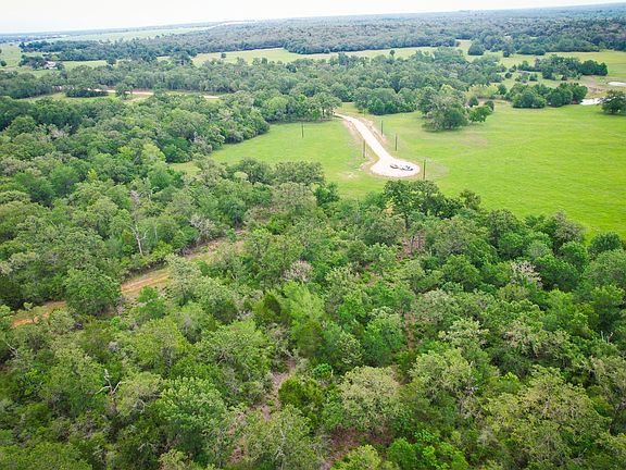 3rd image of 6 Ranches At Meadow Park