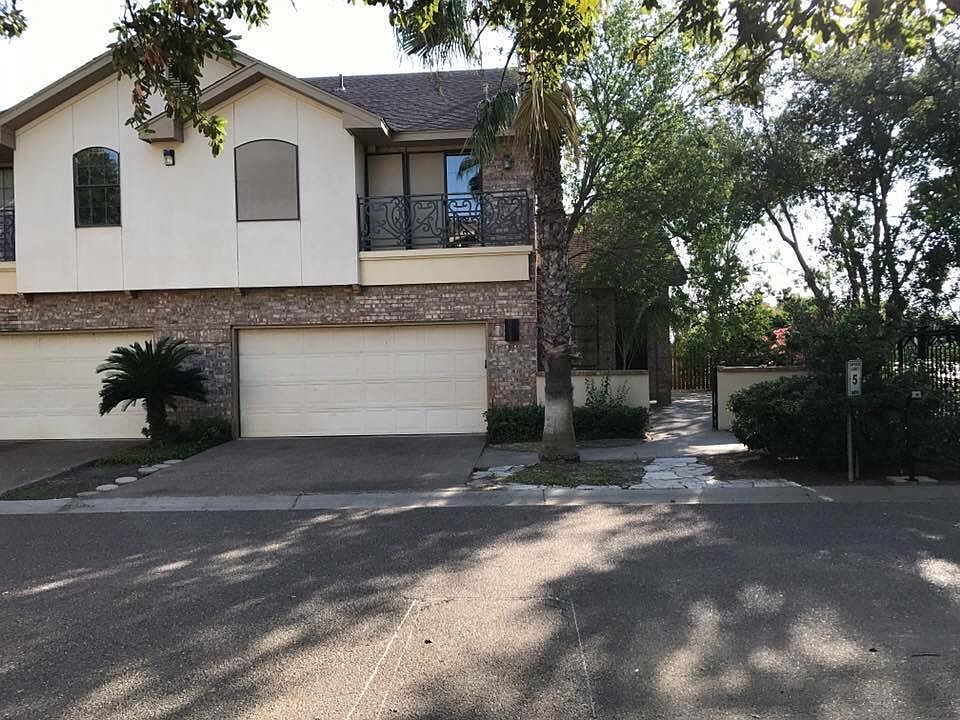 1st image of 109 E Del Mar Blvd APT 23