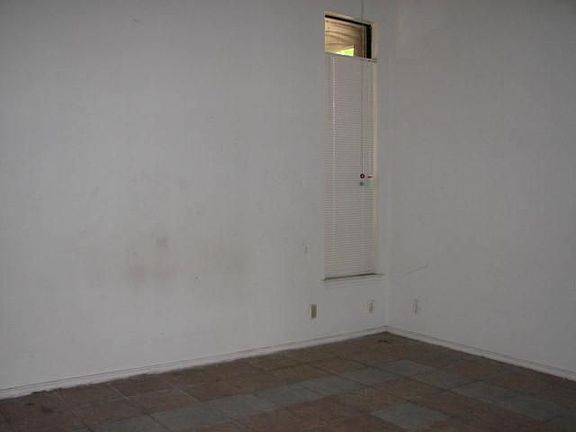 5th image of 10338 Rustic Vlg