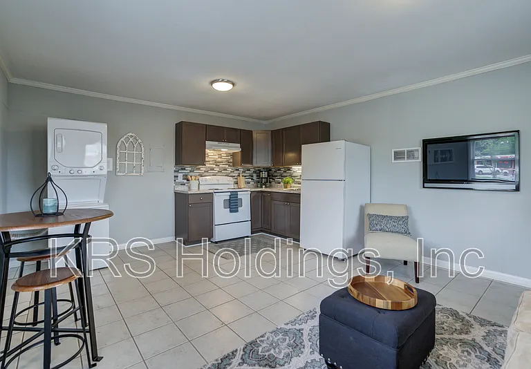 4155 Richmond Hwy #4155 — Photo 3