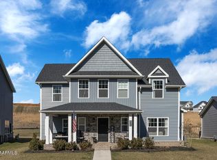 107 E Rarity Ridge Pkwy, Oak Ridge, TN 37830