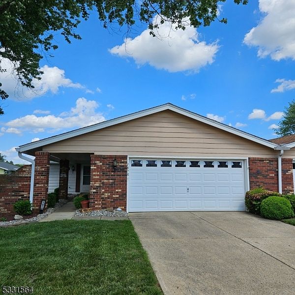 1st image of 187A Newport Rd