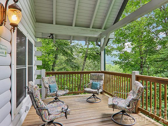 5th image of 1061 Setzer Cove Rd