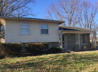 11210 Deering Rd, Louisville, KY 40272
