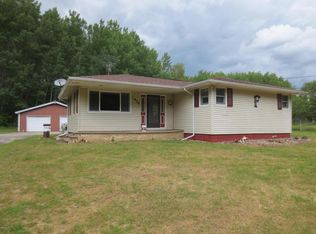 1920 Indian Lake Rd, Remus, MI 49340