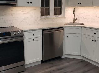 11 Castleton Rd, Princeton, NJ 08540