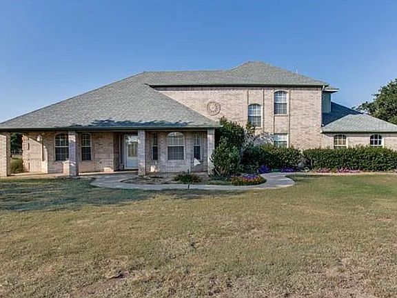 2nd image of 2625 Cheyenne Ln