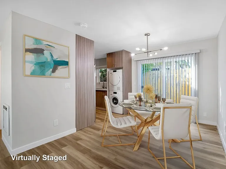 25829 Viana — Photo 25