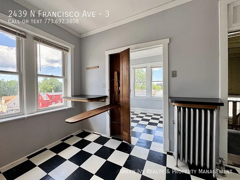 2439 N Francisco Ave #3 — Photo 13