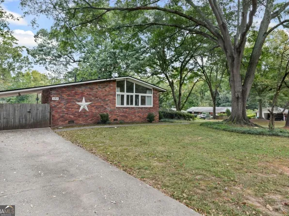 3068 Hollywood Dr, Decatur, GA 30033