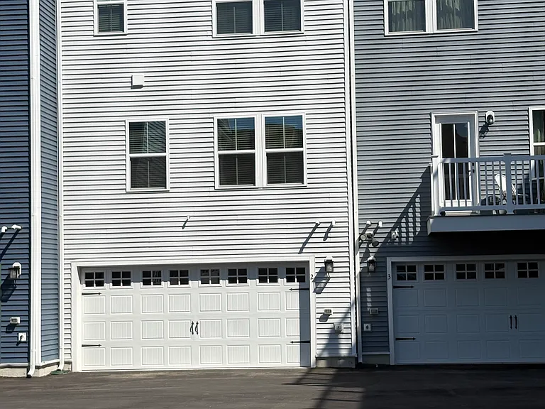 8662 S Park Dr #2 — Photo 2