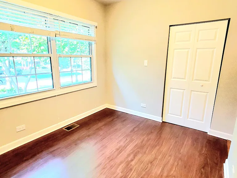 628 Onwentsia Ave #1 — Photo 21