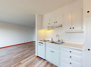 975 Burnett Ave APT 7, San Francisco, CA 94131