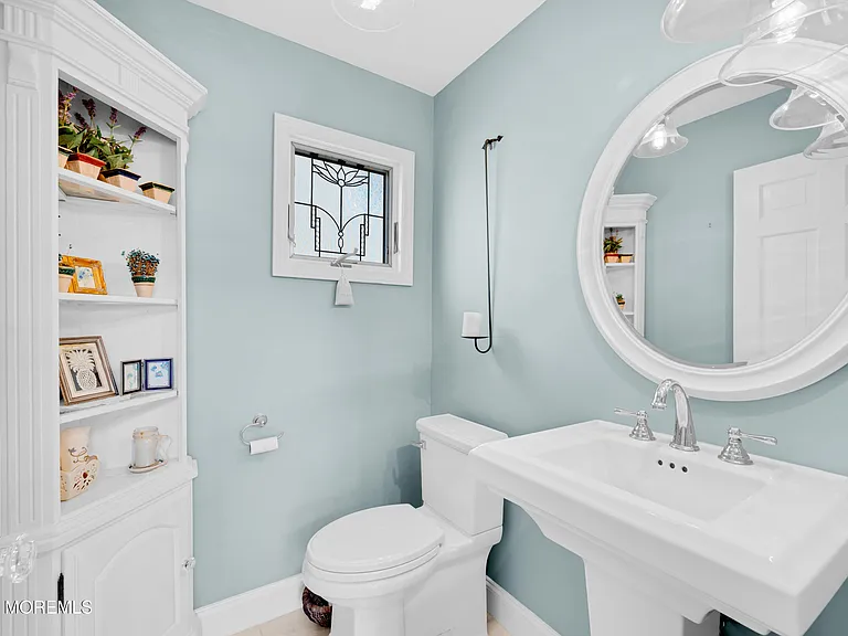 200A Beacon Blvd — Photo 15
