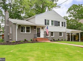 1114 Croton Dr, Alexandria, VA 22308