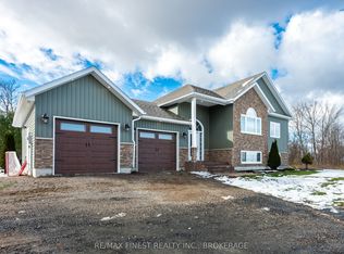 1557 Long Lake Rd, Central Frontenac, ON K0H 2E0