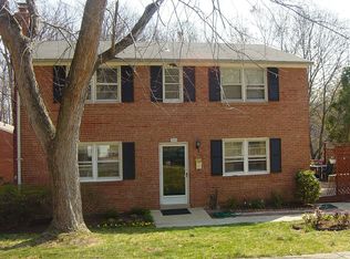 505 S Harrison St, Arlington, VA 22204