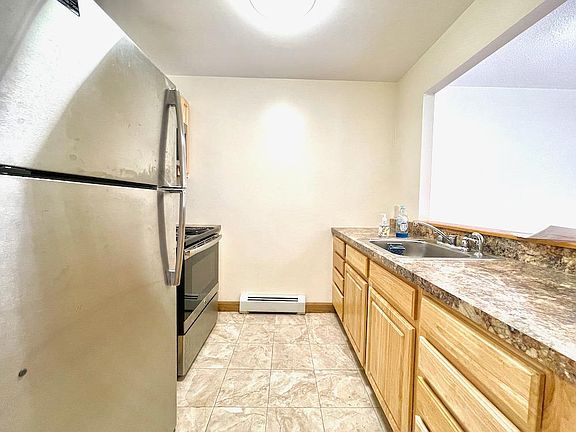 2nd image of 395 Massachusetts Ave APT 4
