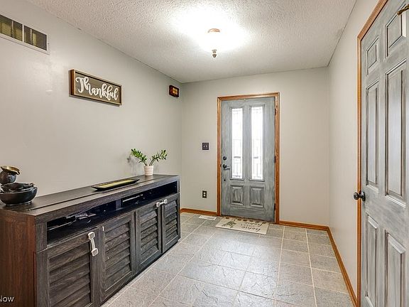 3rd image of 1971 Cherrywood Ln