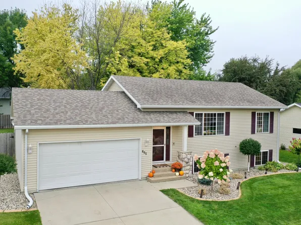 606 25th St SE, Willmar, MN 56201