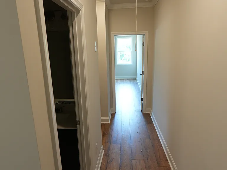Hallway to Master Br