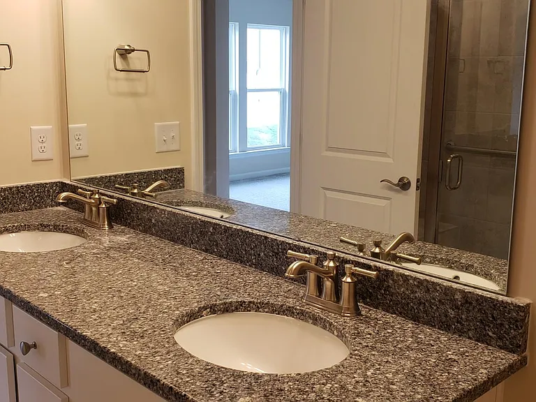 157 Woodford Reserve Ct — Photo 17