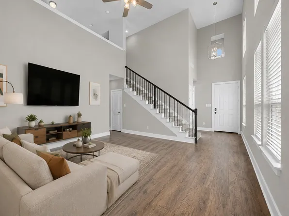 1850 Eagle Lndg, Van Alstyne, TX 75495