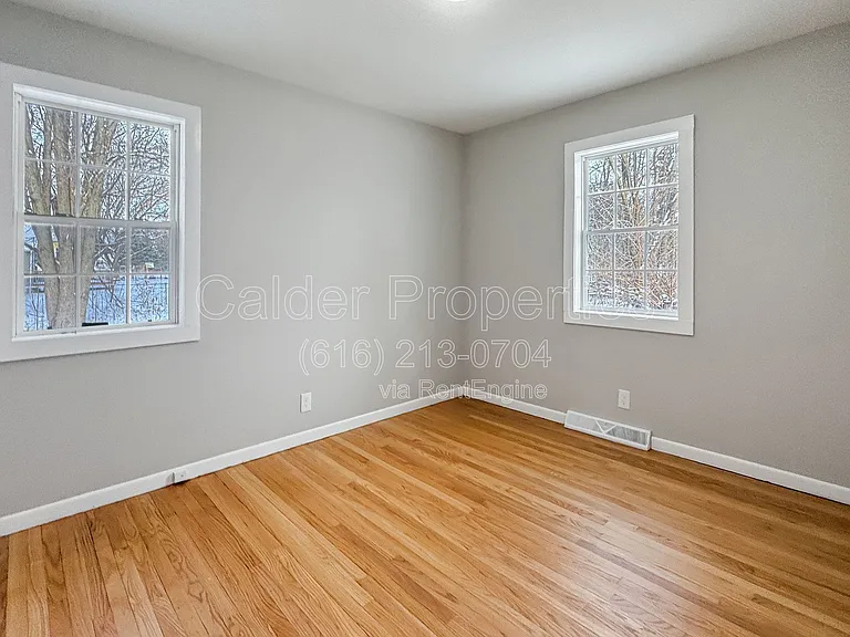 7202 Melody Ln — Photo 6