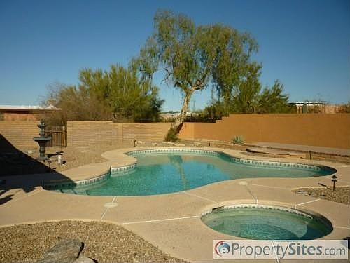 3rd image of 6681 N Paseo De Angel